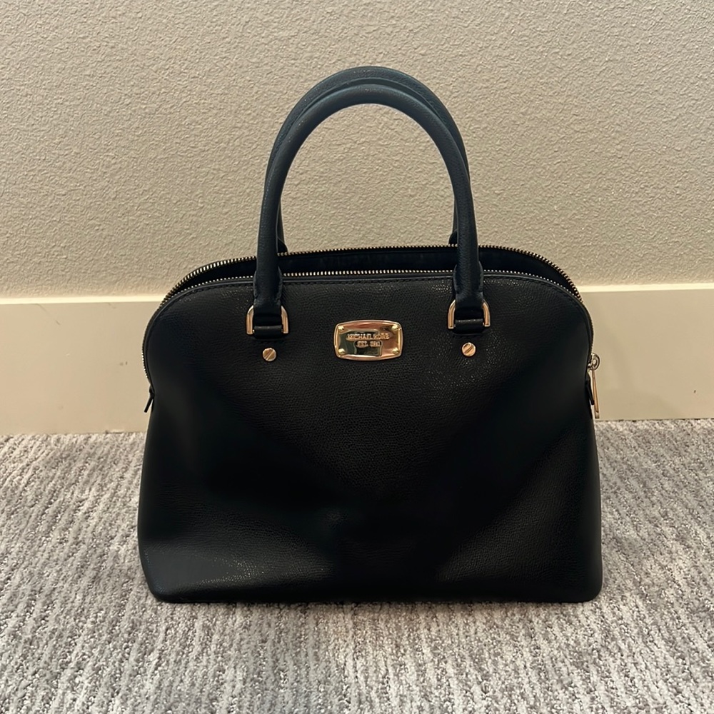 Michael Kors Cindy Dome Satchel in Black